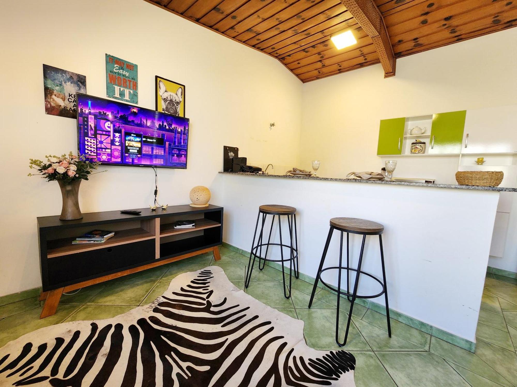 Hostyn 01 - Otima Localizacao , Funcional E Confortavel Apartment